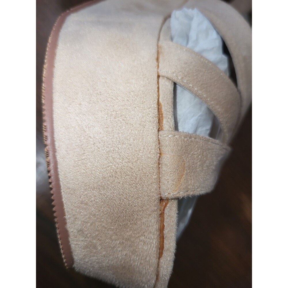Jiu Du Platform Wedge Heels - Size 37 (US 6.5/7) - Picture 6 of 6